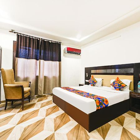 Fabhotel Grand Boutique New Delhi Exterior photo