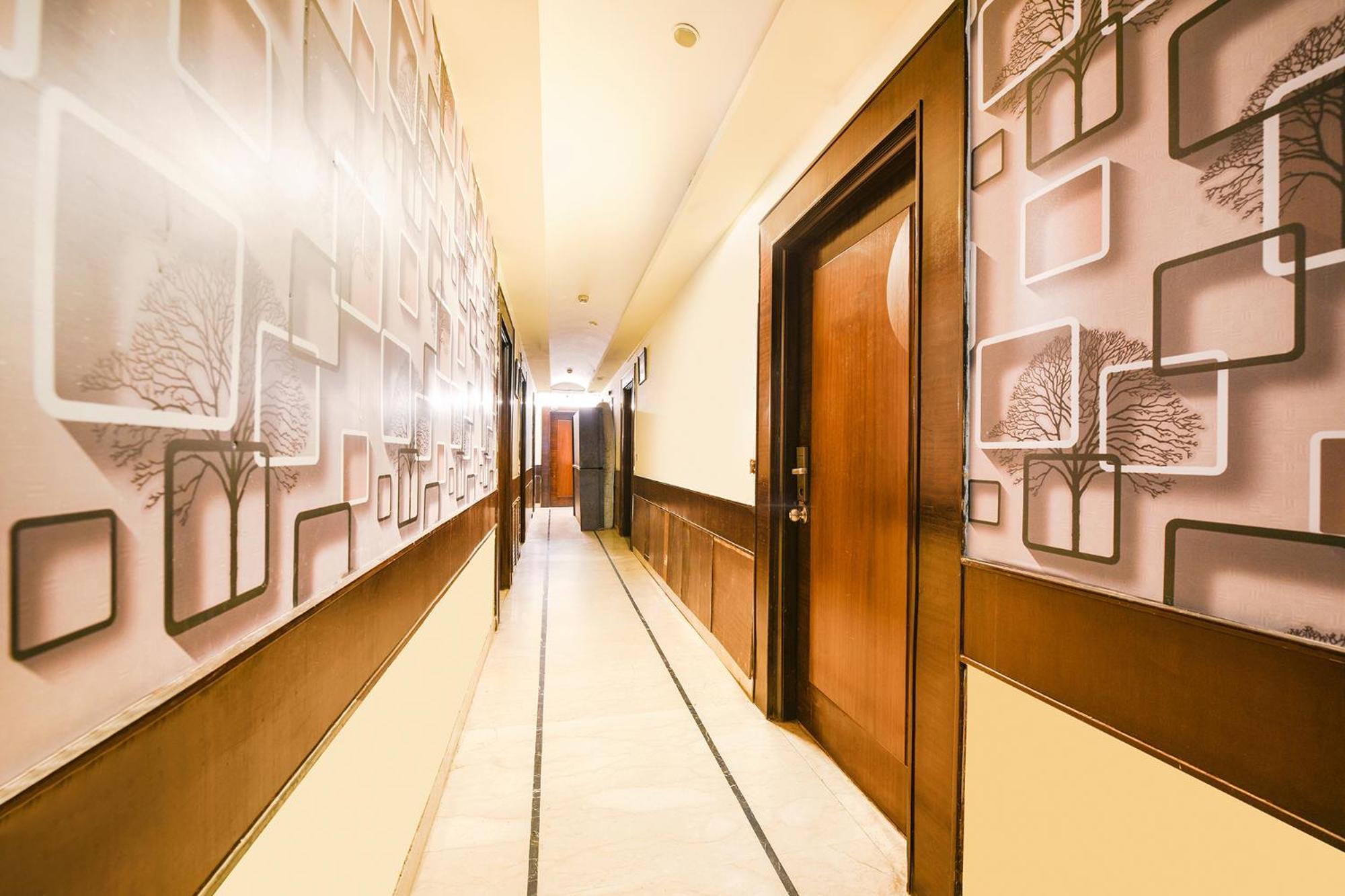 Fabhotel Grand Boutique New Delhi Exterior photo